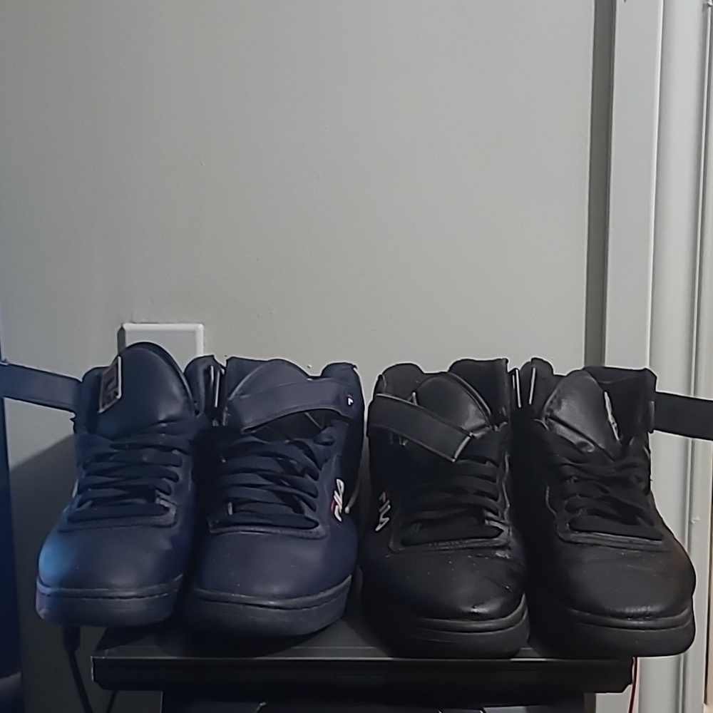 2 fila shoes size 11.5 US